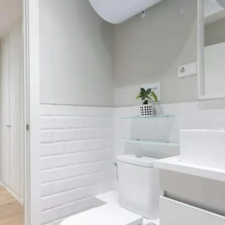 Comfortable Luxury Arona